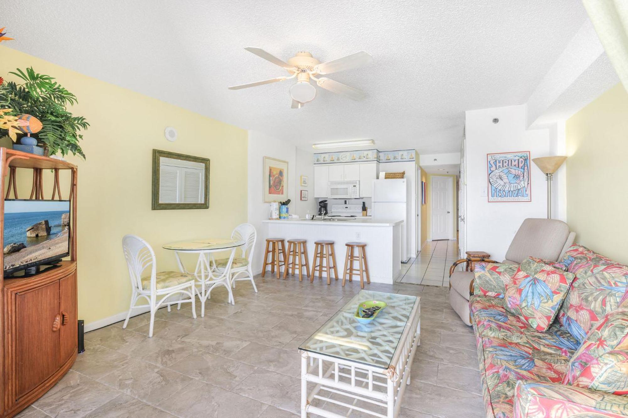 Tradewinds 602- Beachfront Heated Indoor Pool オレンジ・ビーチ エクステリア 写真