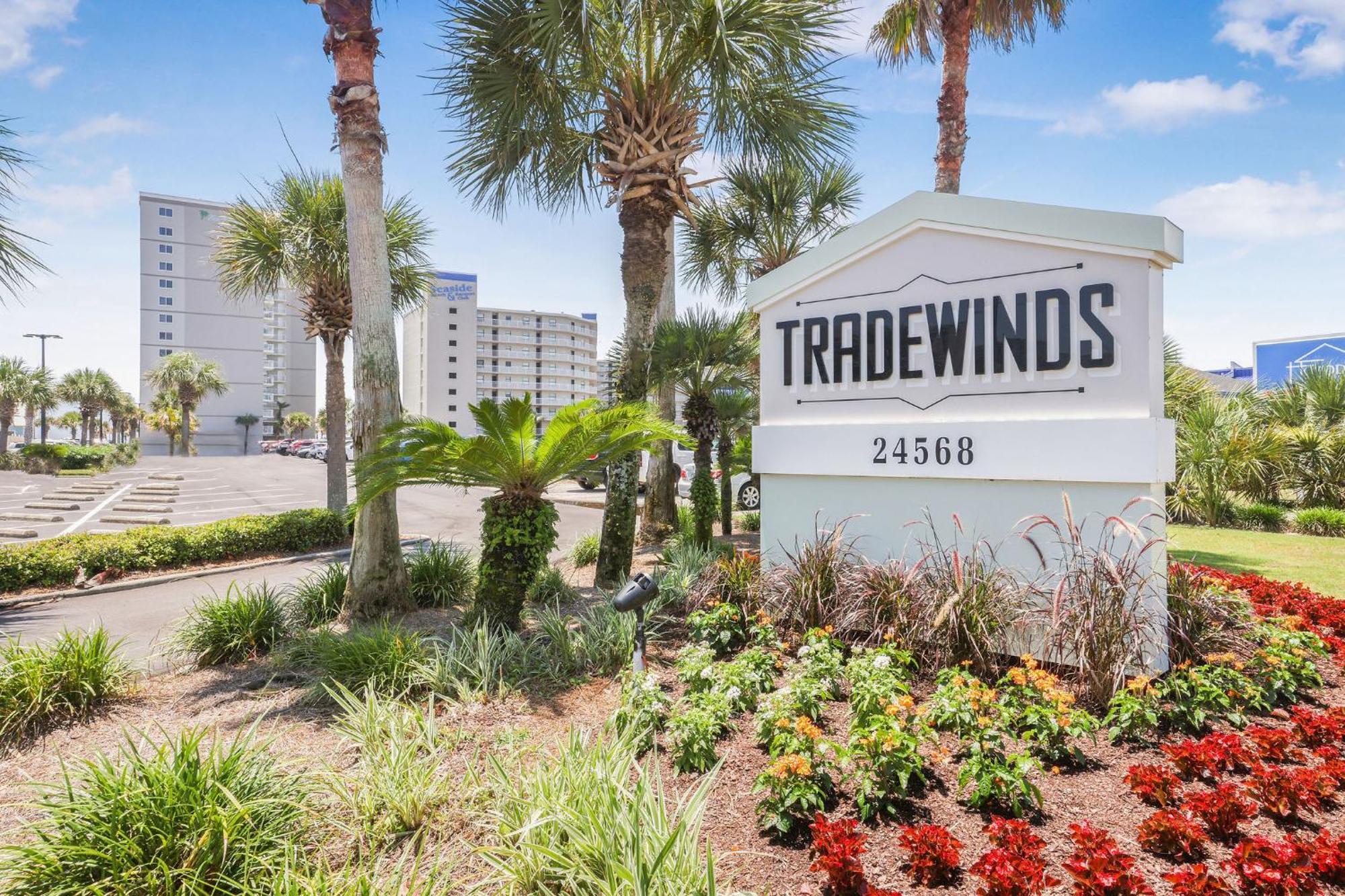 Tradewinds 602- Beachfront Heated Indoor Pool オレンジ・ビーチ エクステリア 写真